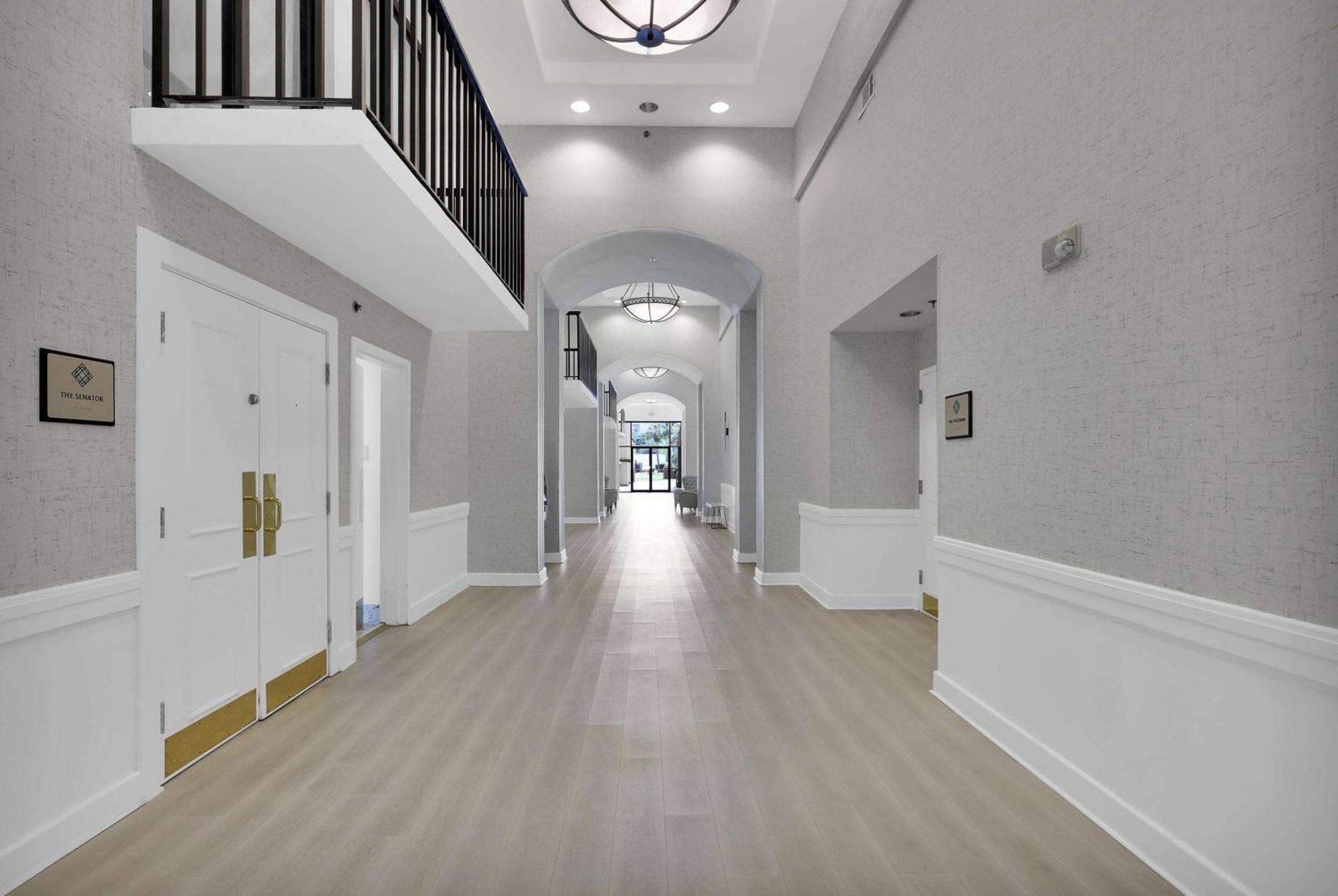 Ramada By Wyndham I-95 By Butler Blvd Hotel 3*