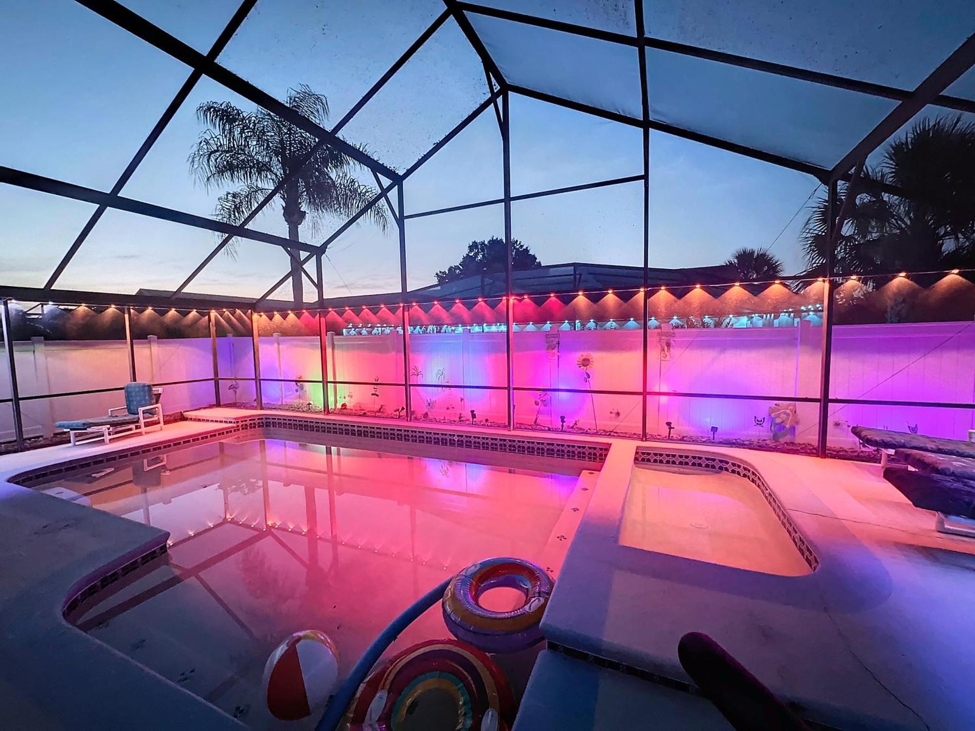 Mickeys Movie House, 2 Masters, Pool And Spa Orlando