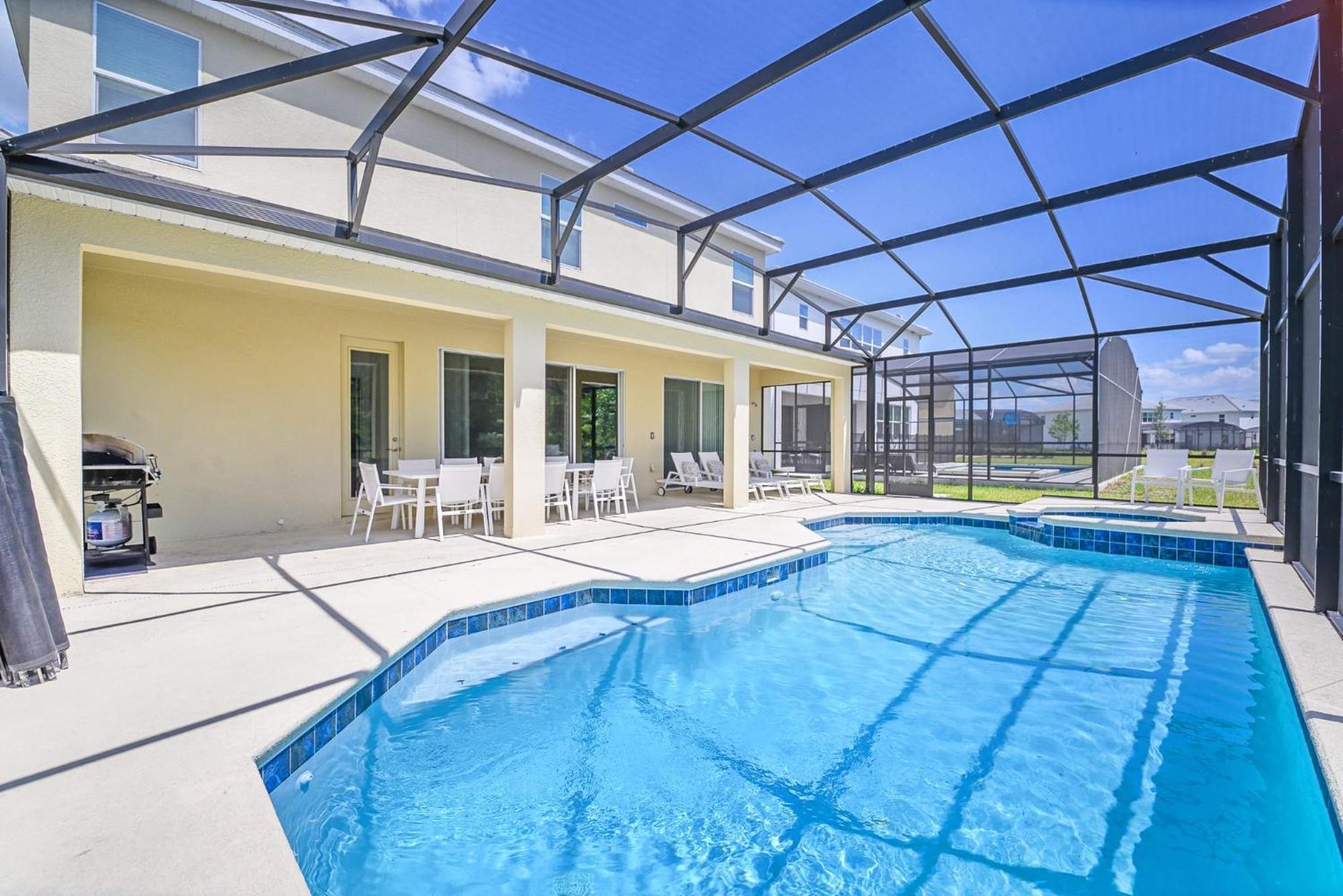 Stunning 9br - Family With Private Pool, Hot Tub, Games And Bbq! * Kissimmee