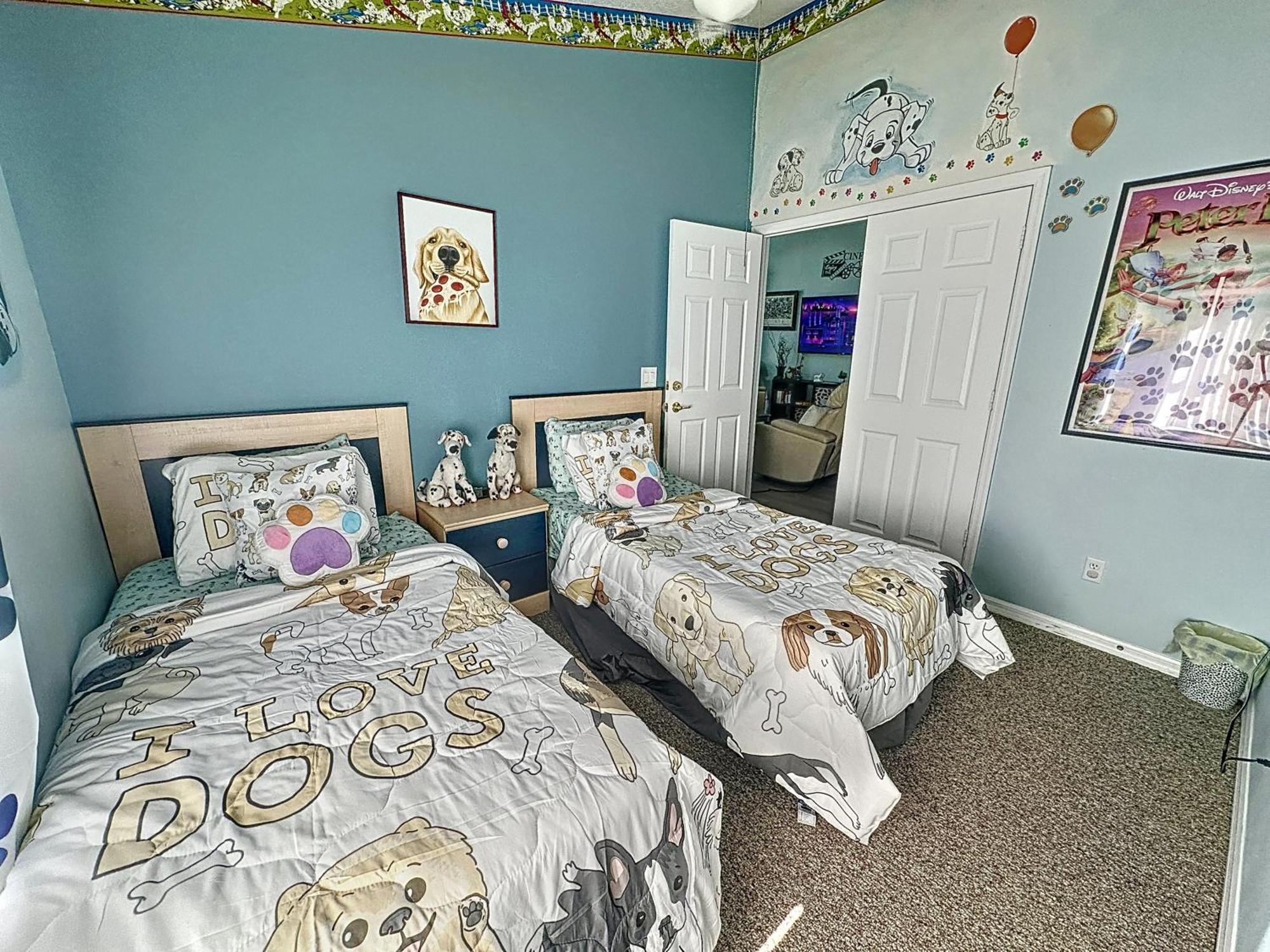 Mickeys Movie House, 2 Masters, Pool And Spa *