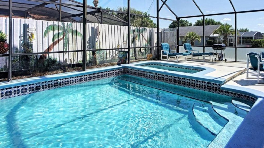 Mickeys Movie House, 2 Masters, Pool And Spa Holiday home Orlando