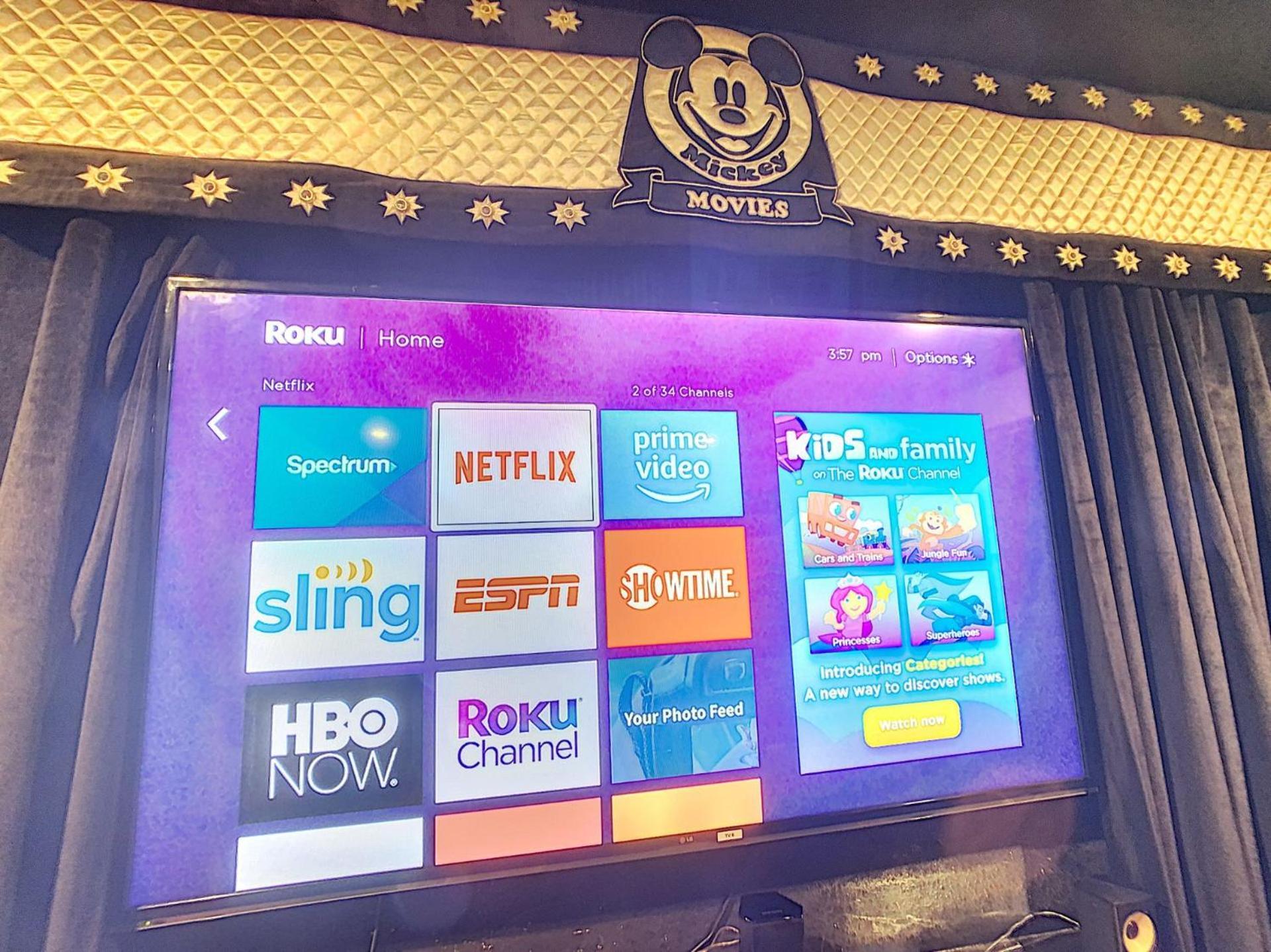 Mickeys Movie House, 2 Masters, Pool And Spa *