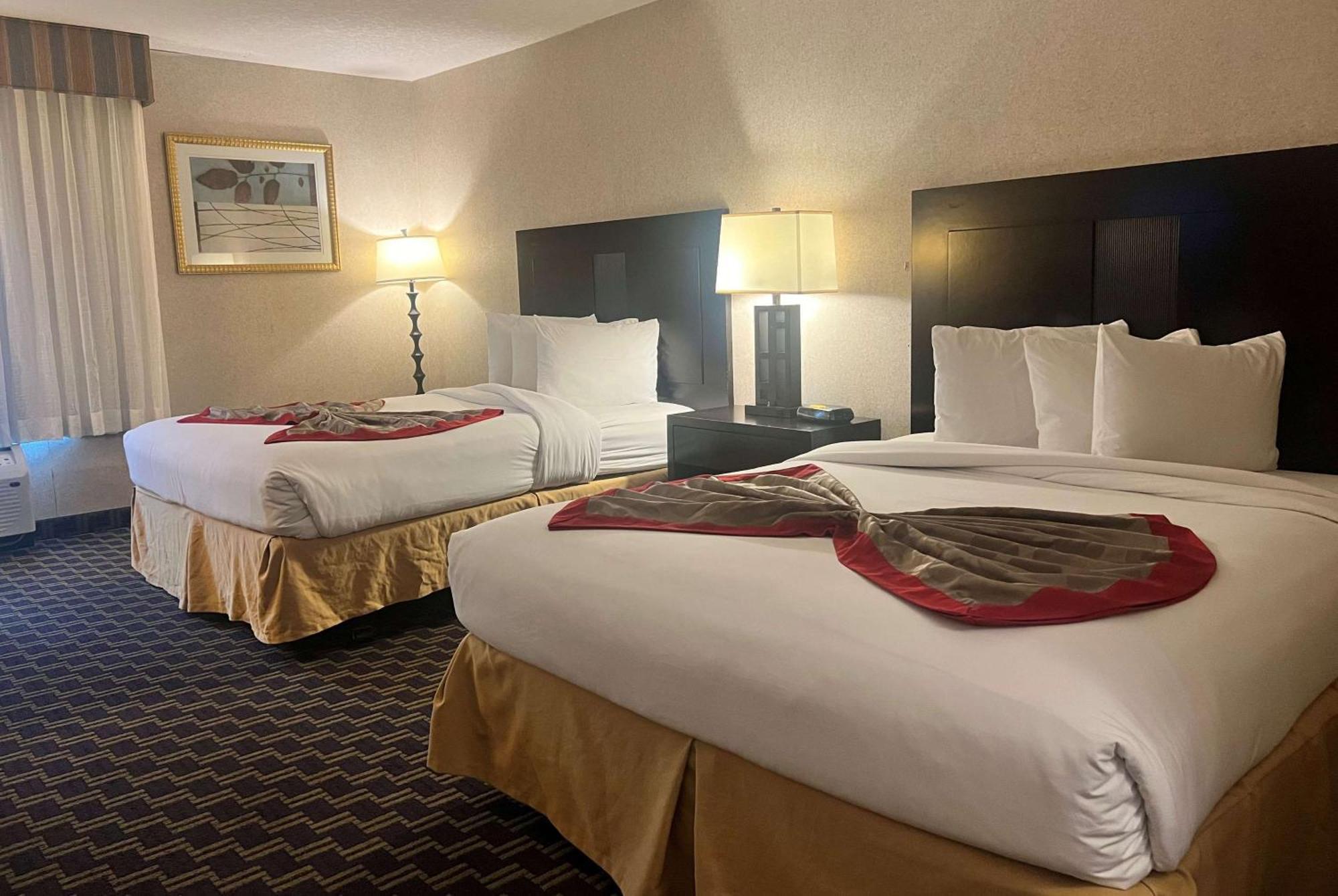 Ramada By Wyndham I-95 By Butler Blvd Jacksonville