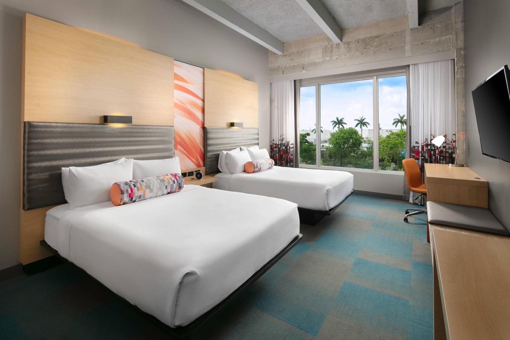 Hotel Aloft Airport 3*