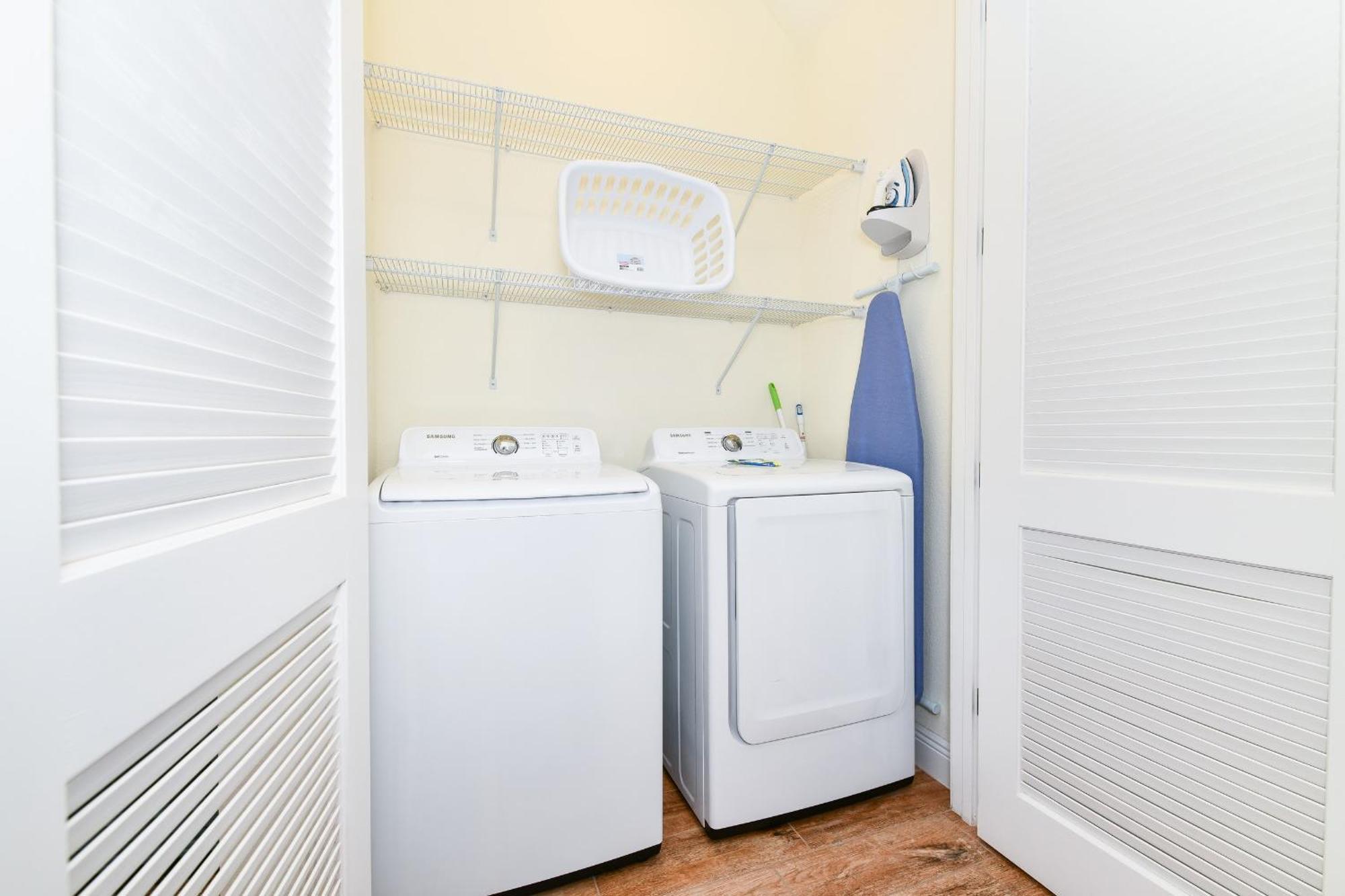 Crystal Near With Margaritaville Access - 8033ls Holiday home *