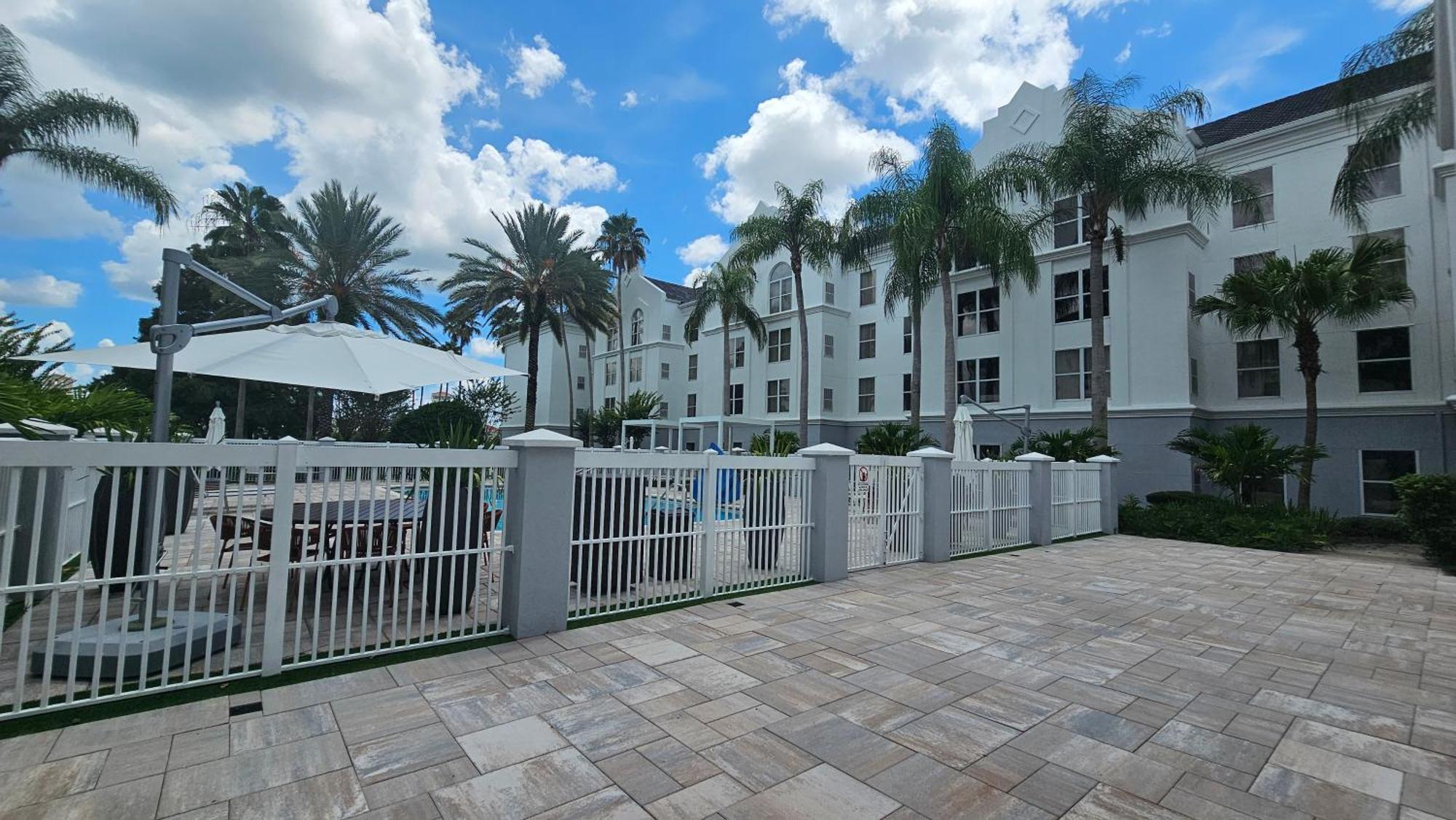 Surestay By Western Orlando Buena Vista Hotel 3*