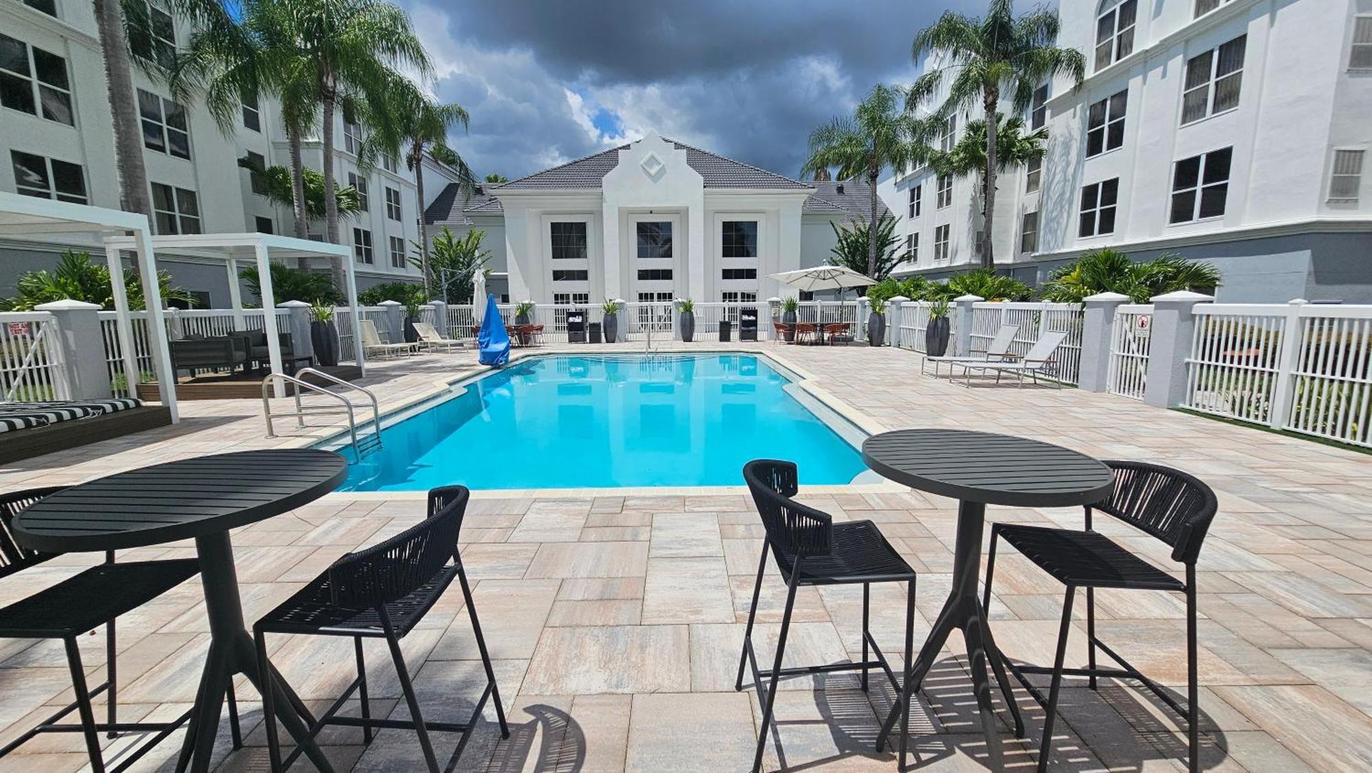 Surestay By Western Orlando Buena Vista 3* Lake Buena Vista
