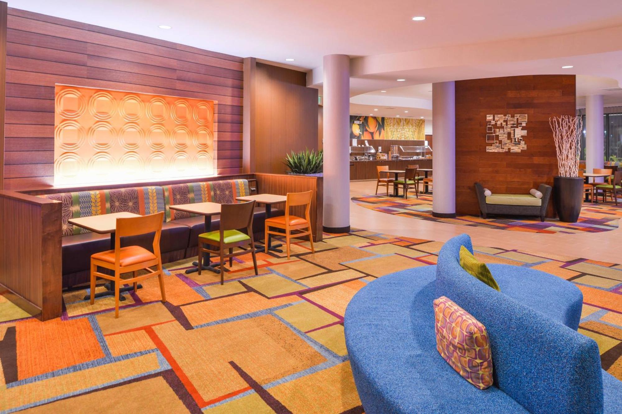 Fairfield & Orlando Hotel 3*
