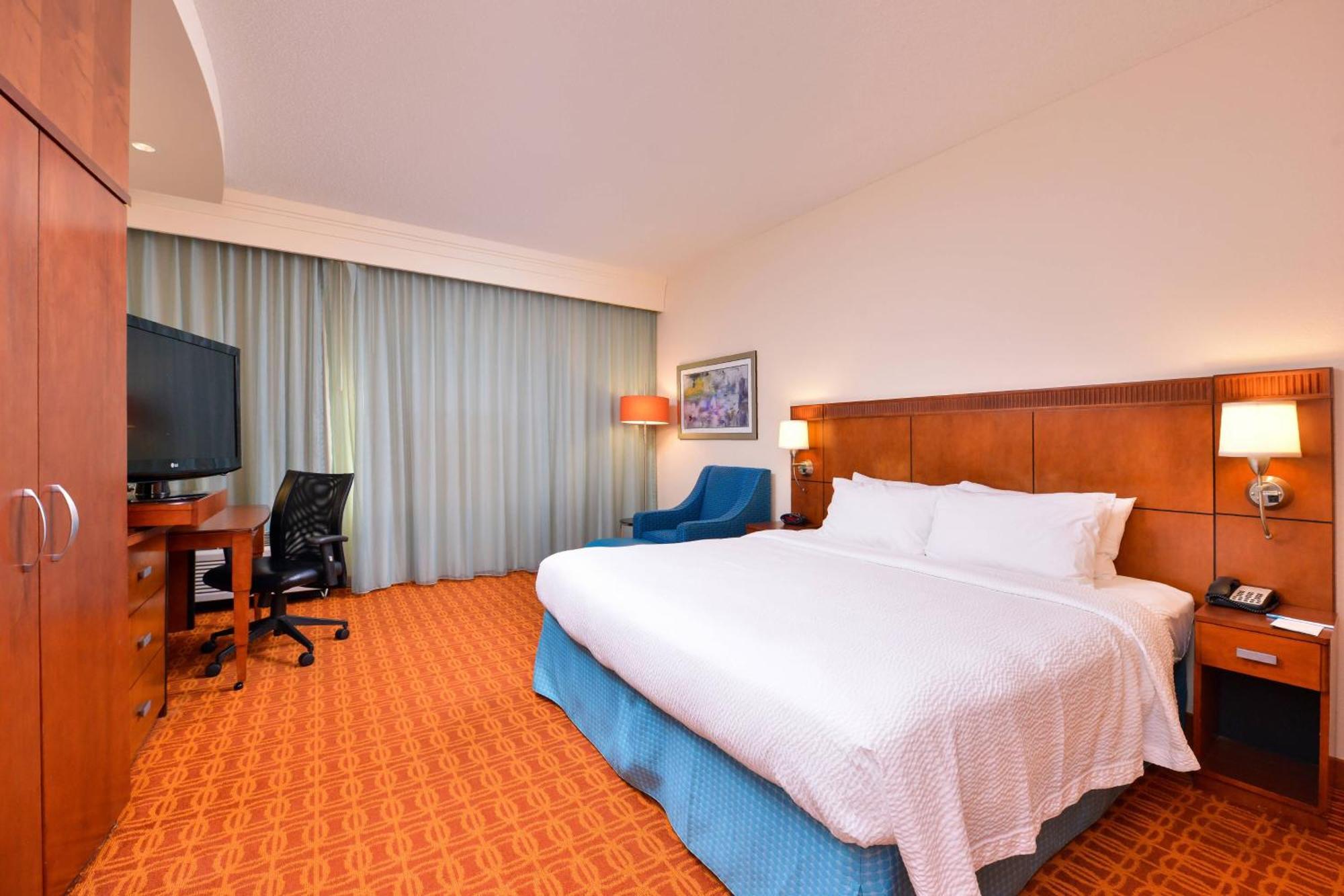 Hotel Fairfield & Orlando