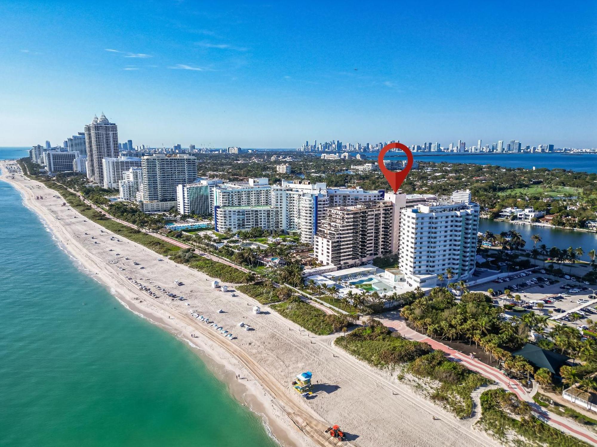 Huge Beachfront 2400sqft 5 Bedroom 5 Bathroom With Ocean View *