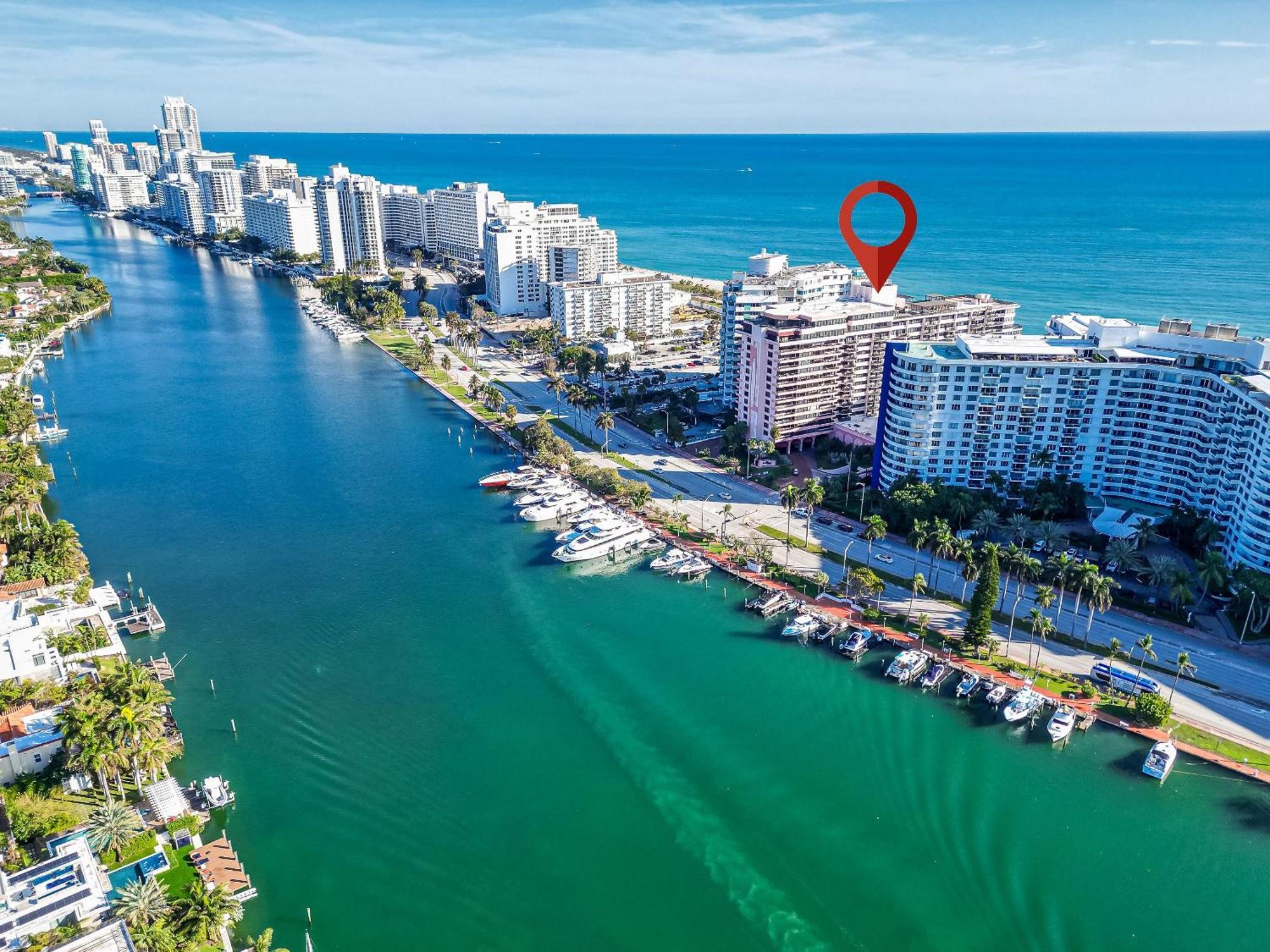 Huge Beachfront 2400sqft 5 Bedroom 5 Bathroom With Ocean View Apartment Miami Beach
