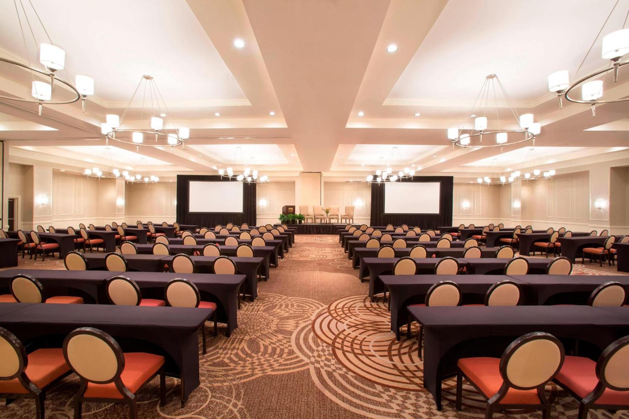 Sheraton Orlando North Hotel 3*