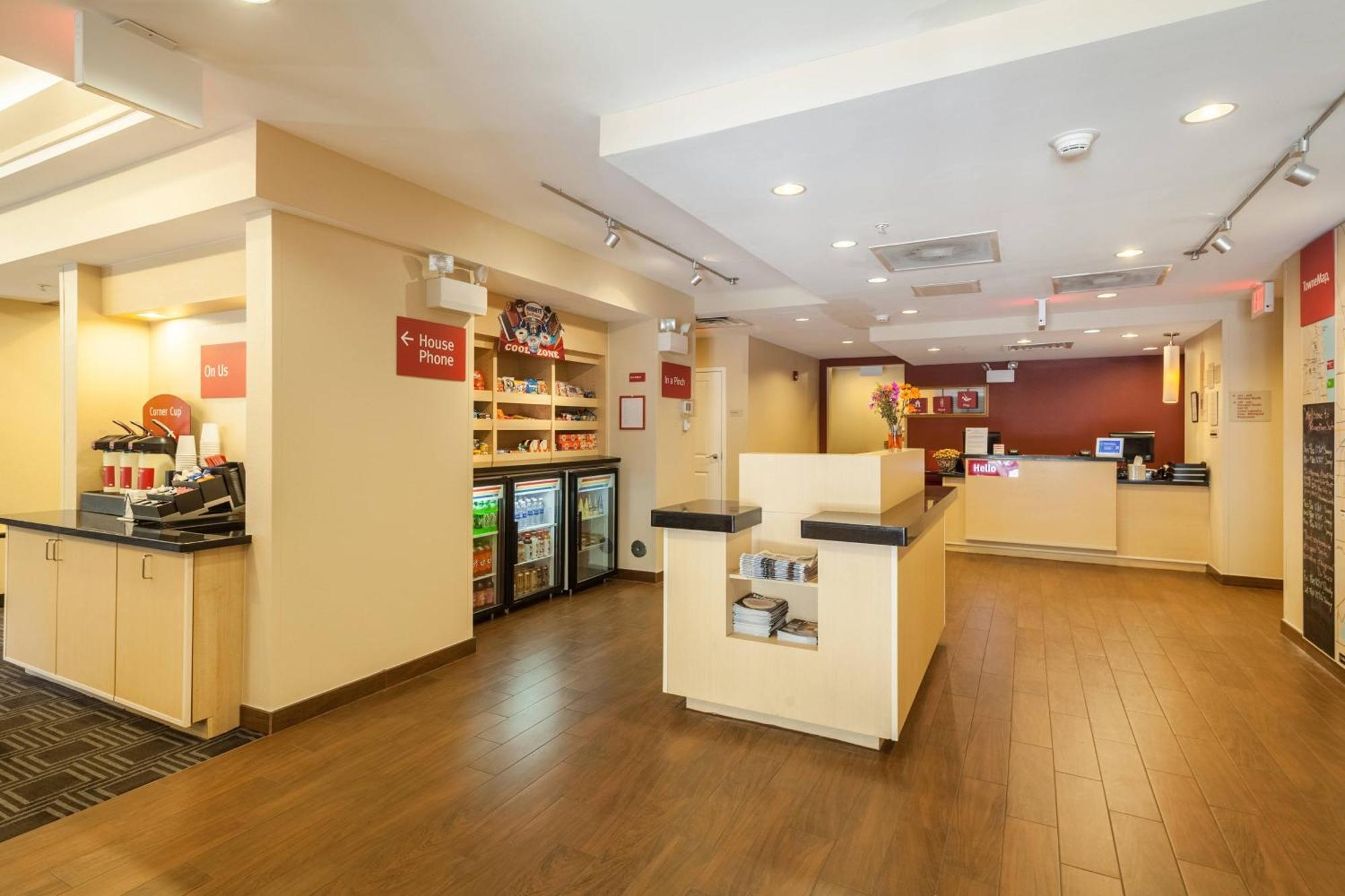 Towneplace Butler Boulevard Hotel Jacksonville