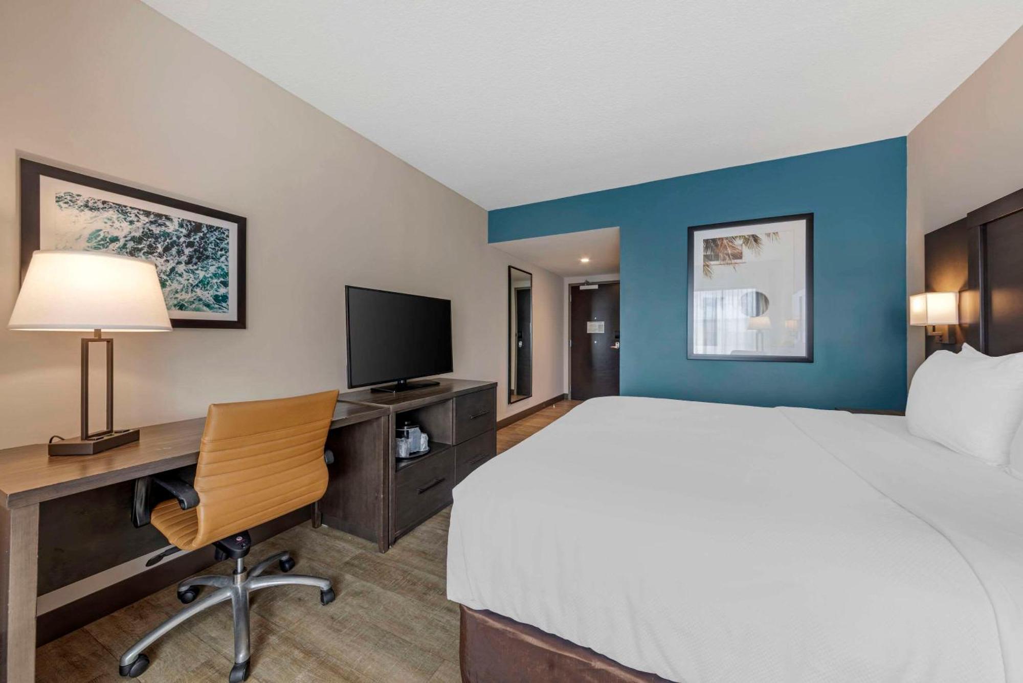 Comfort & Miami International Airport