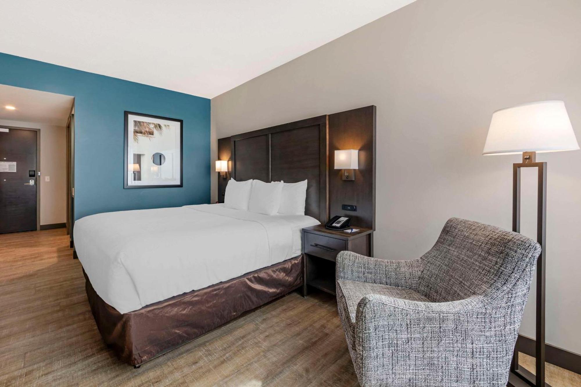 Hotel Comfort & Miami International Airport Miami Springs