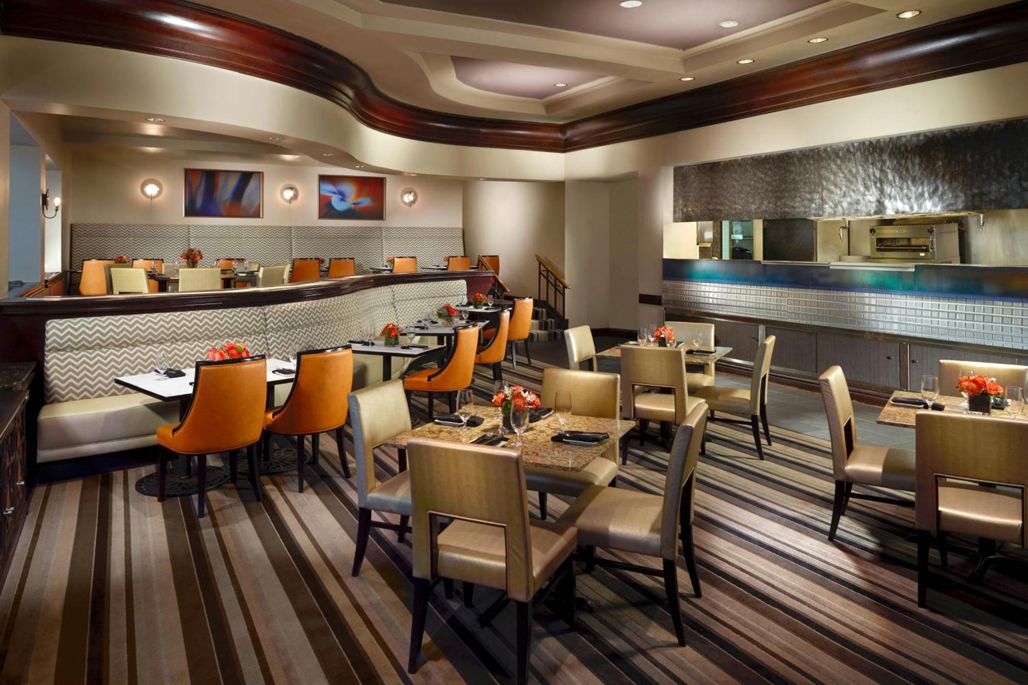 Marriott Downtown Hotel 4*