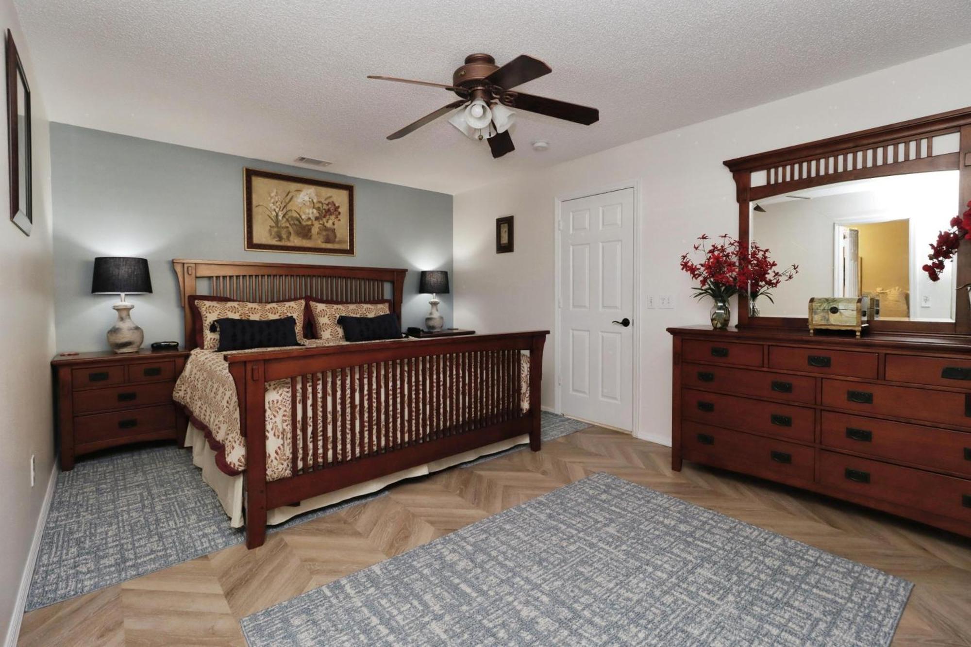 Ideal For Couples Or Families Looking For A Vacation With Private Pool And Yard *