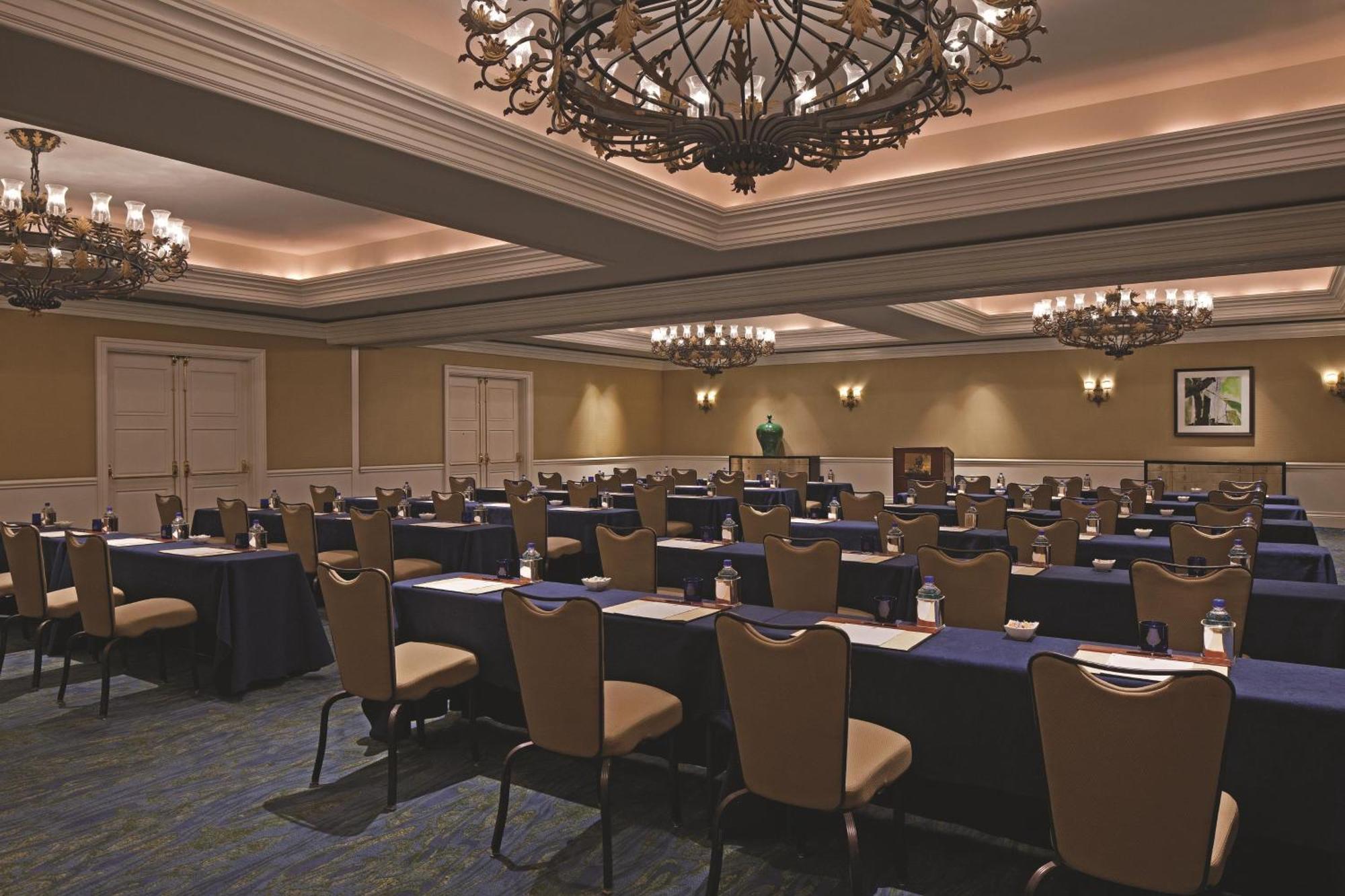 The Ritz-carlton Orlando, Grande Lakes Williamsburg
