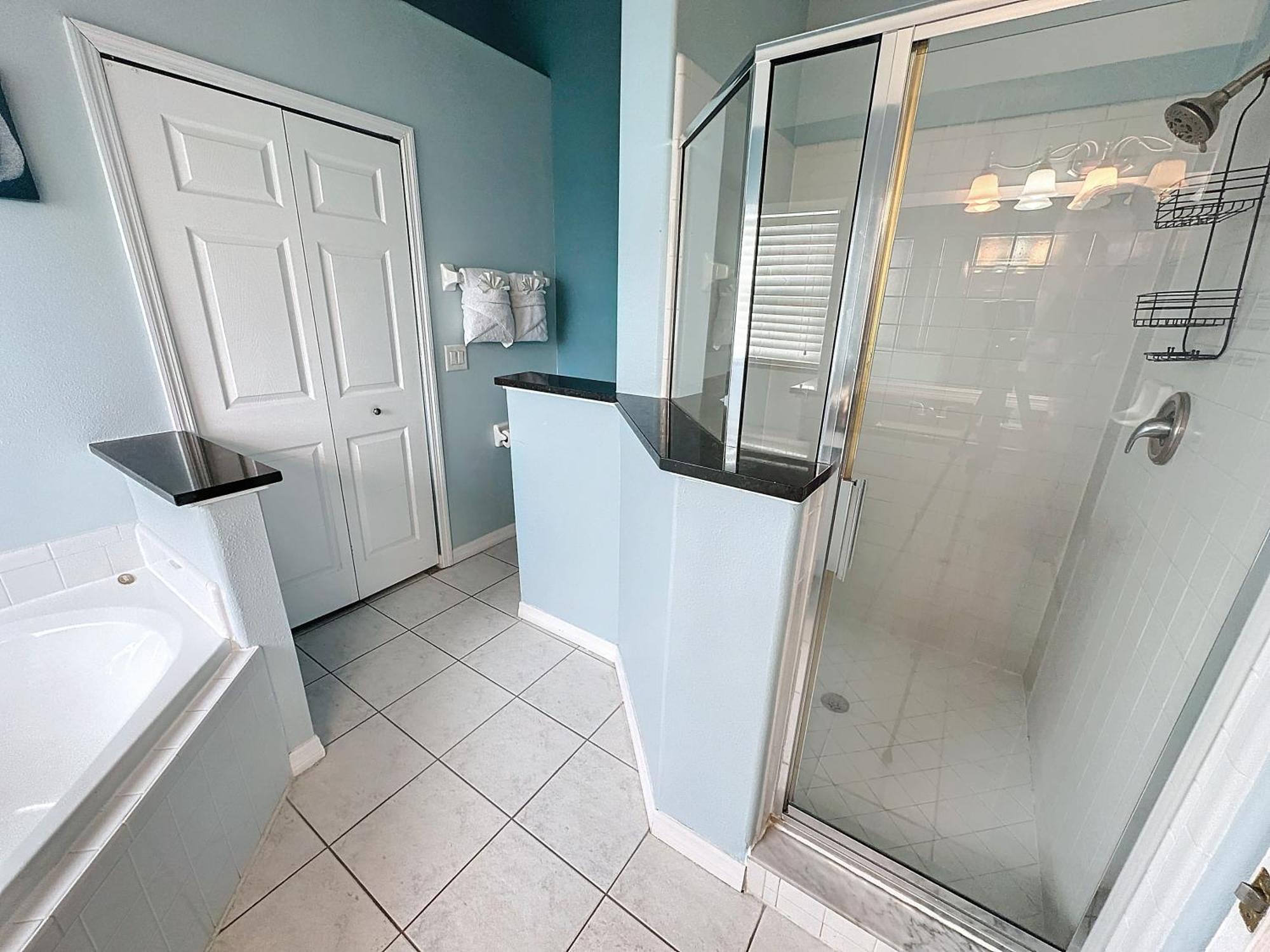 Mickeys Movie House, 2 Masters, Pool And Spa Orlando