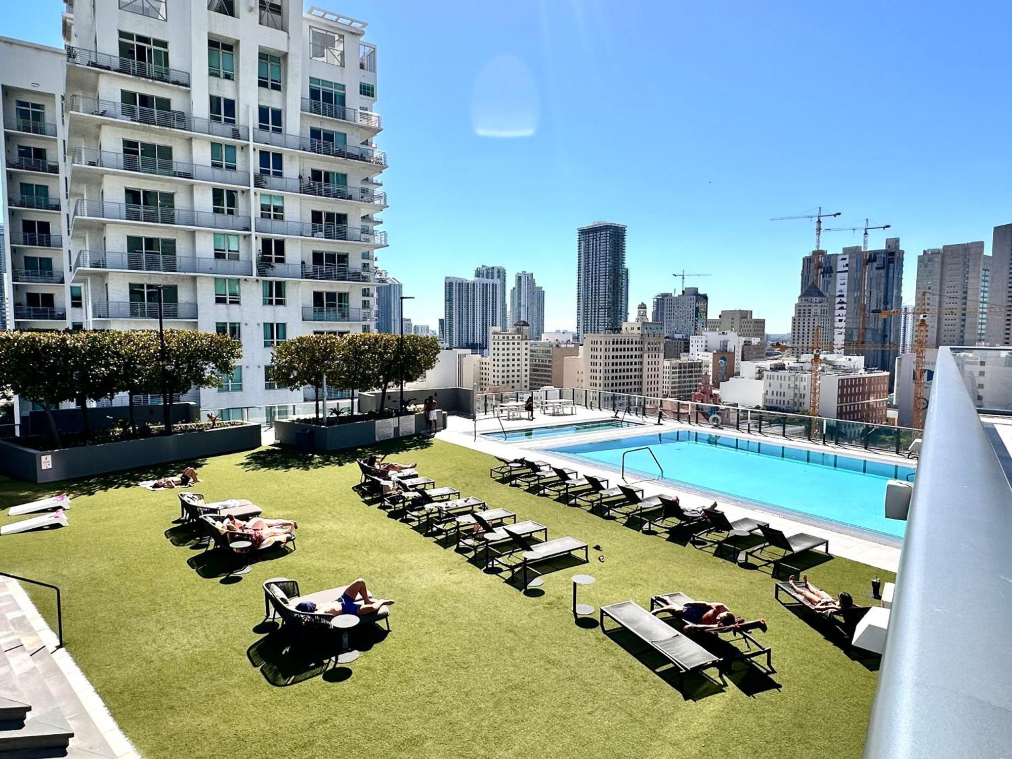 Luxury Loft - Free Parking - Ocean View - Brickell Downtown Apartment *