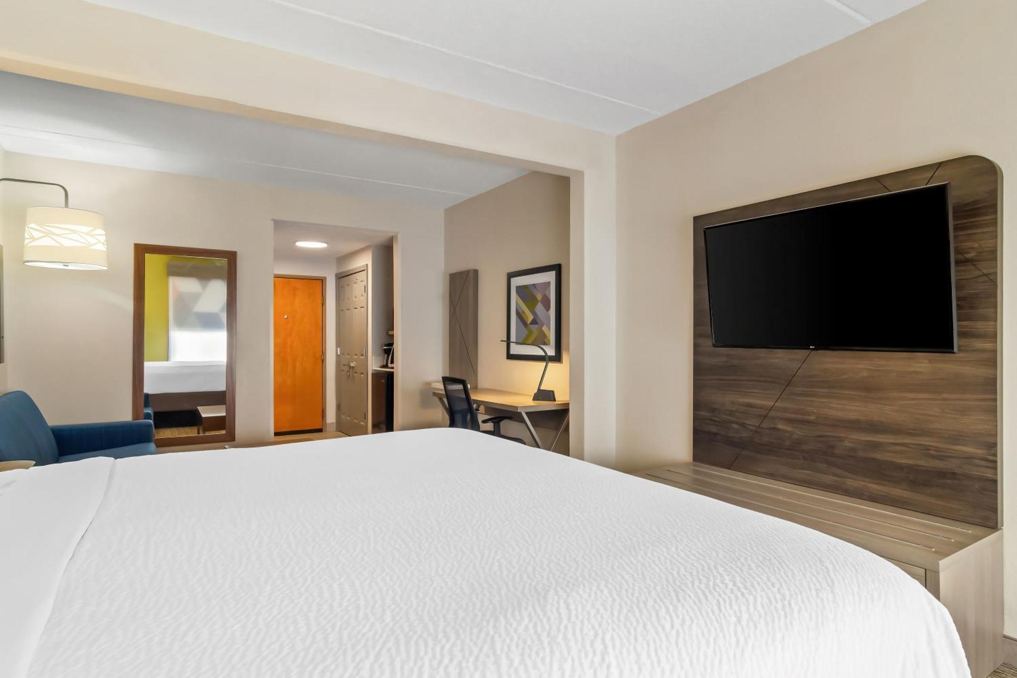 Express & South East - Medical Center Area By Ihg 2*