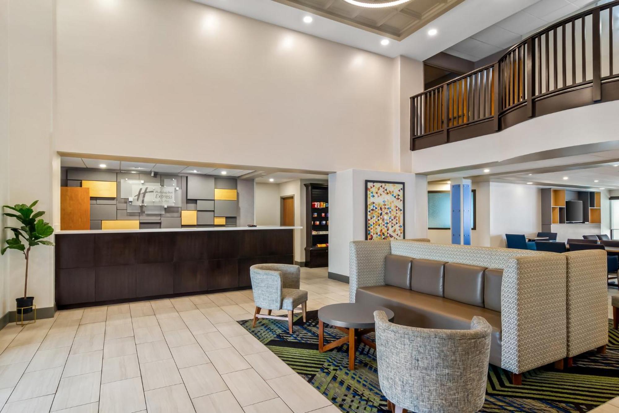 Express & South East - Medical Center Area By Ihg Hotel