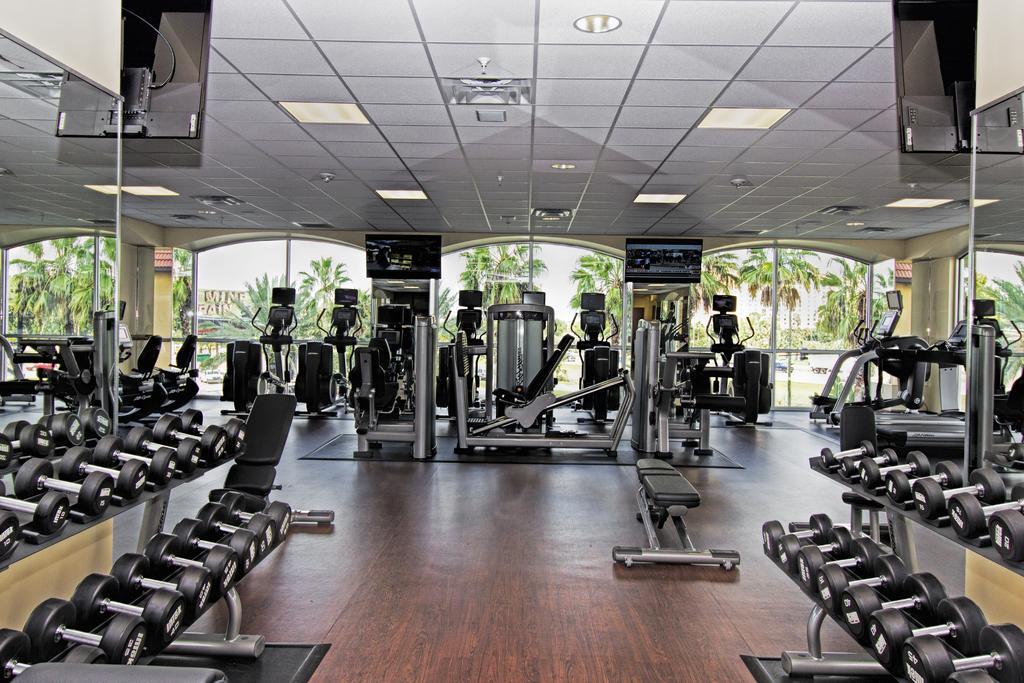 Westgate Lakes And