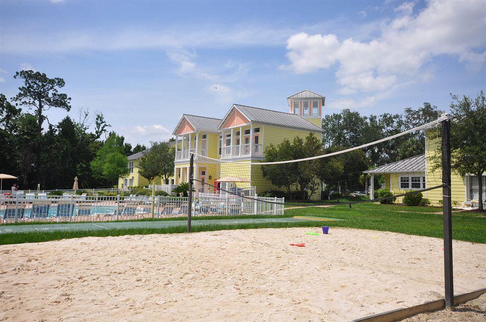 Barefoot'n Resort 3*