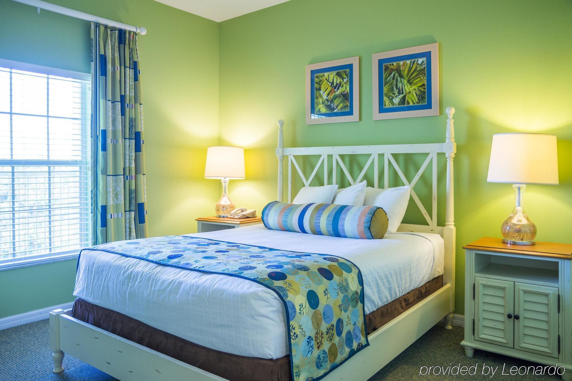 Barefoot'n Resort