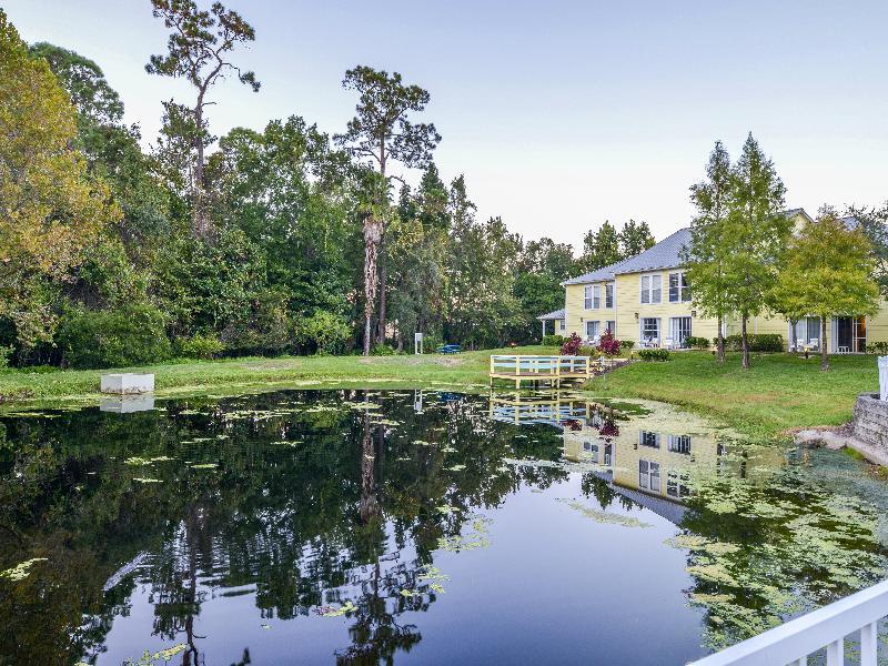 Barefoot'n Resort Kissimmee