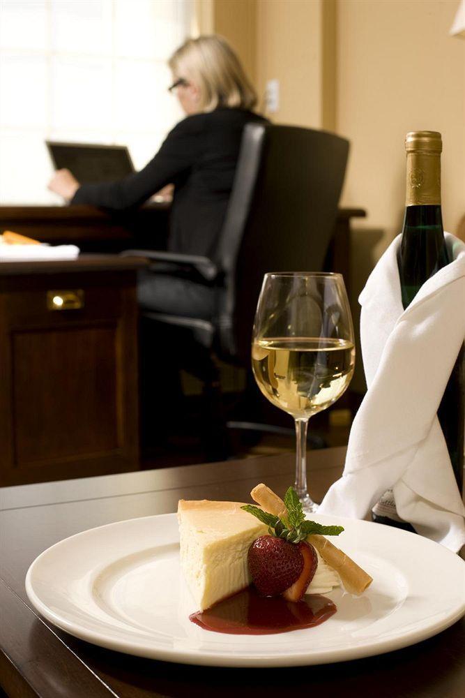 Sheraton 4*