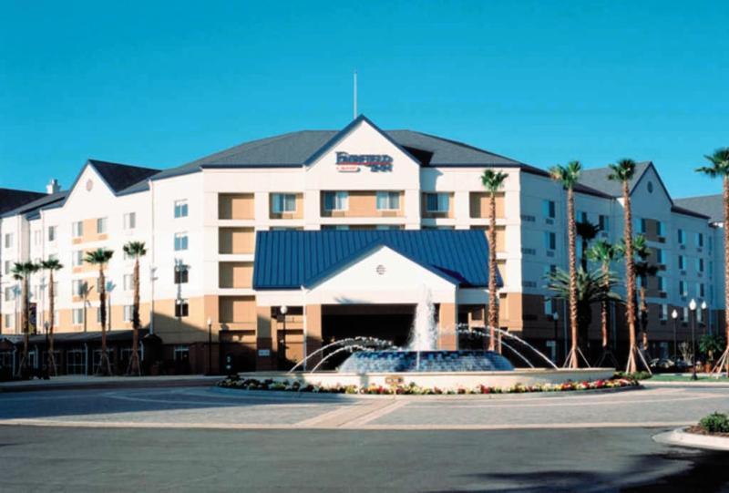 Hotel Fairfield & By Marriott Orlando Buena Vista 3*