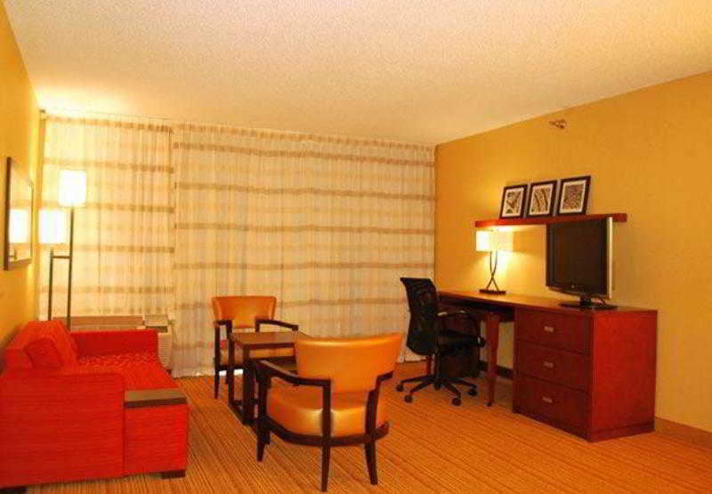 Hotel Courtyard By Marriott Airport/ Northeast Jacksonville