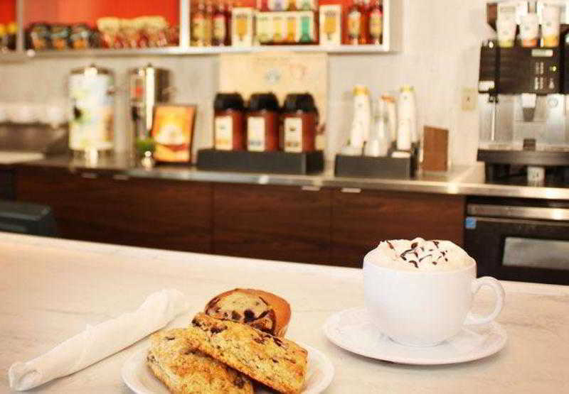 Courtyard By Marriott Airport/ Northeast Hotel Jacksonville