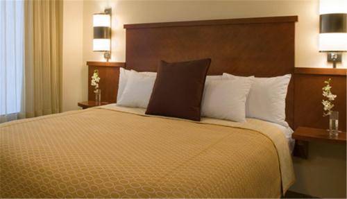 Hyatt Place Airport 3*