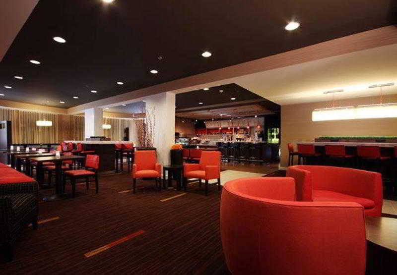 Courtyard By Marriott Airport/ Northeast Hotel 3*