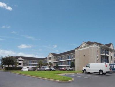 Motel Hometowne By Red Roof Orlando South 2*