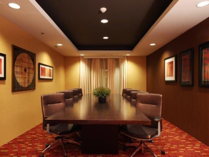 Hotel Courtyard By Marriott Airport/ Northeast Jacksonville