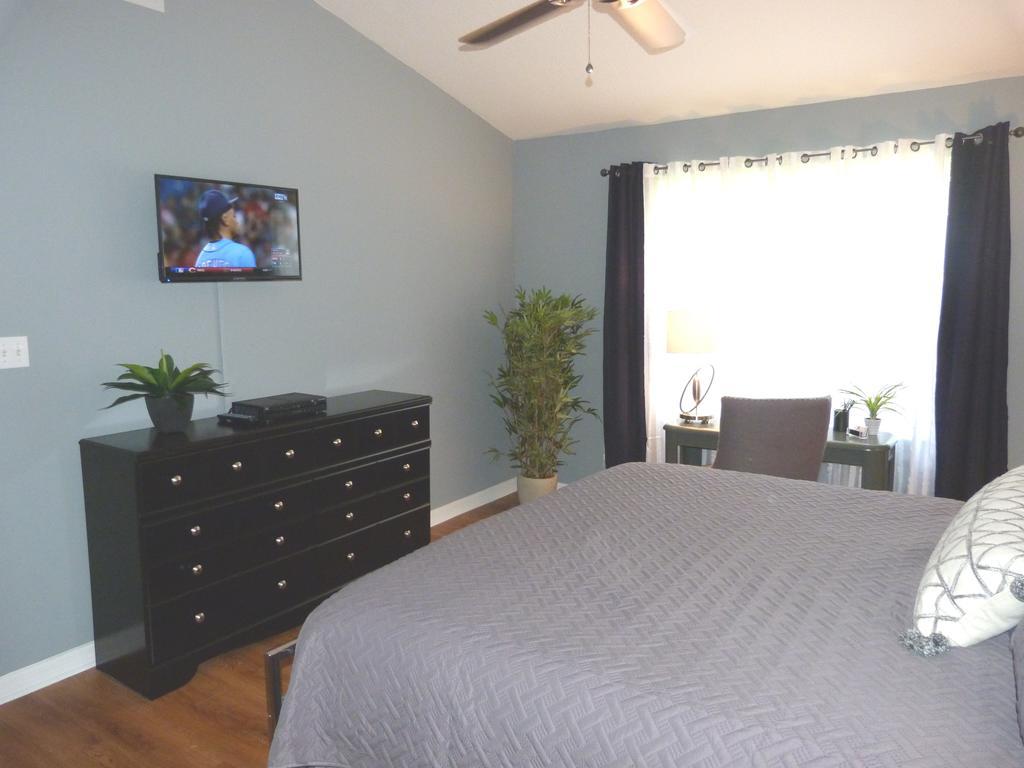 Kissimmee! Close To Theme Parks! Star Wars Themed Br! New, Luxury, & $'s! Apartment