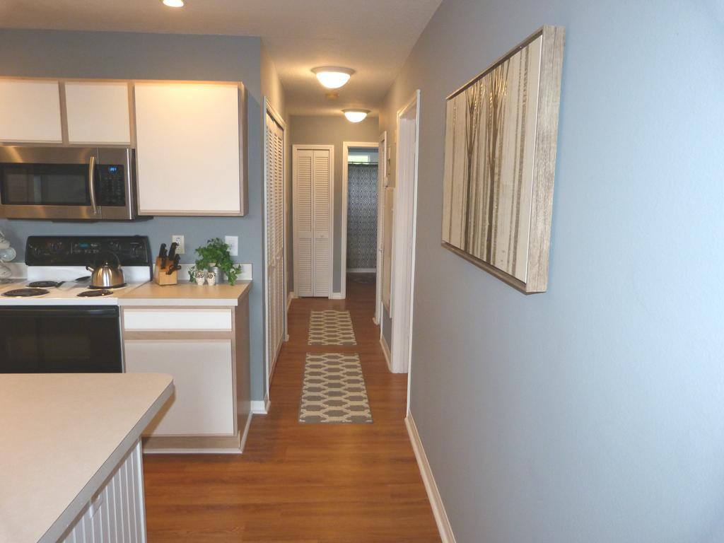Apartment Kissimmee! Close To Theme Parks! Star Wars Themed Br! New, Luxury, & $'s!