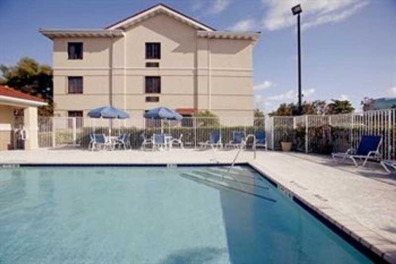 Extended Stay America Suites - Orlando - Orlando Theme Parks - Vineland Rd 2*