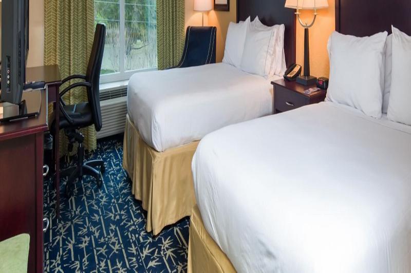Hotel Express & Orlando - Apopka By Ihg Forest City