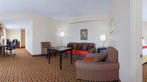 Express Orlando-ocoee East By Ihg Hotel