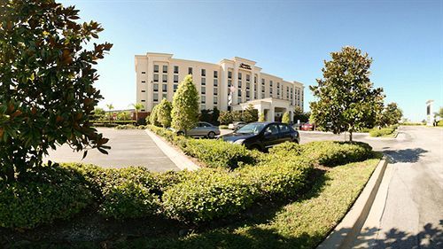 Hampton & International Drive North Hotel