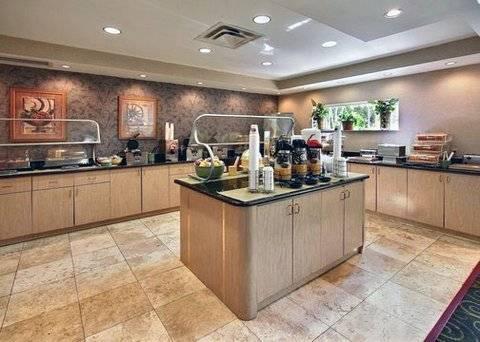 Surestay By Western Orlando Buena Vista Hotel 3*