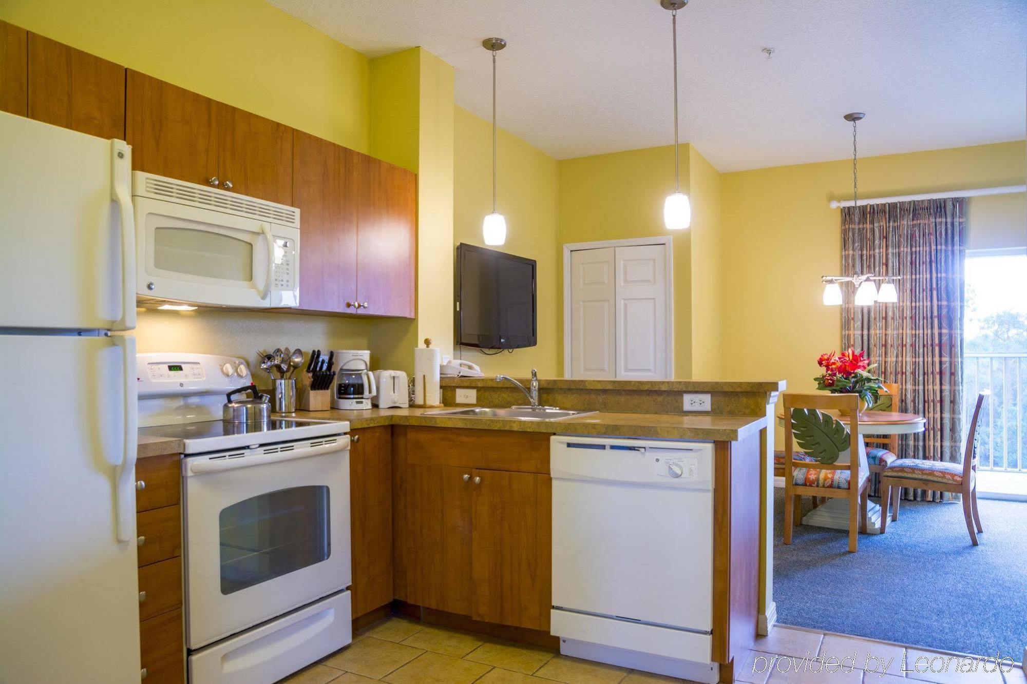 Barefoot'n Resort 3*