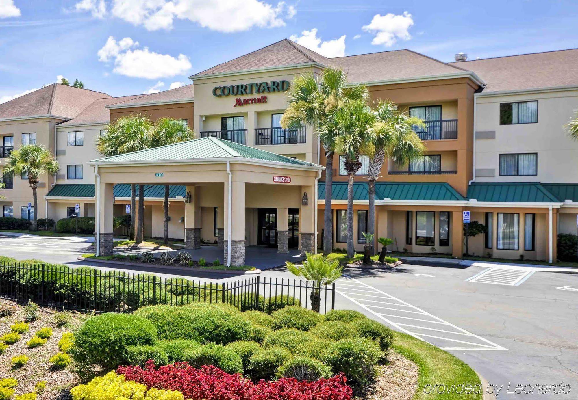 Hotel Courtyard By Marriott Airport/ Northeast