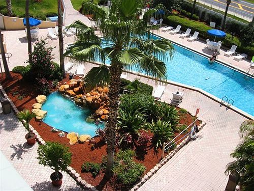 Hotel Ramada Downtown 2*