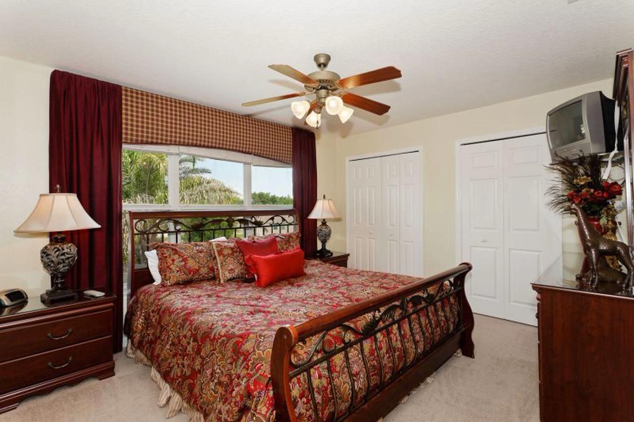 Loyalty Vacation Homes - Kissimmee