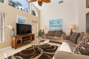 Oak Island Retreat 4*